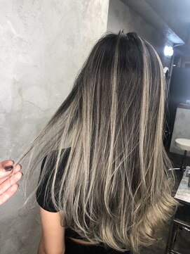 アポロ 横浜駅店(apollo) A/W ベージュ系バレイヤージュ☆