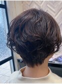 ショートパーマ×透明感カラー
