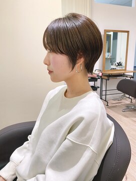 キートス(Kiitos) ○大人可愛い小顔コンパクトマッシュショート