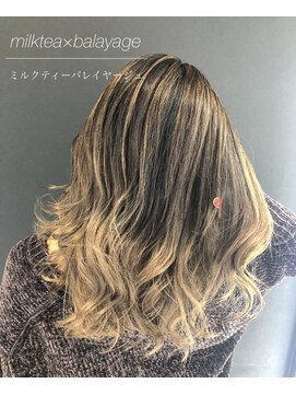 バトー(bAteAu) エクステ、ベージュ、ハイライト、グラデーション、インナー