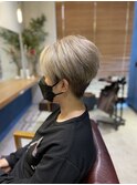 ボーイッシュショート×ライトグレージュ