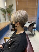 リュクスボーテ(LUXEBEAUTE') ボーイッシュショート×ライトグレージュ