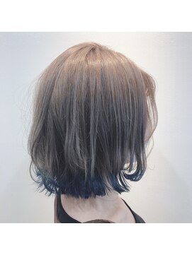 イーチエフ(each f.) 【山田紗羅】裾ブルー