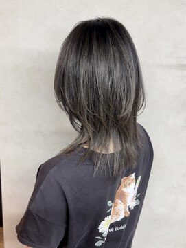 ヴィフ 大船(VIF) ウルフカットミニウルフバレイヤージュケアブリーチダブルカラー