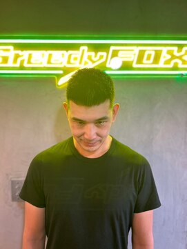 グリーディーフォックス 代々木(Greedy FOX) 波巻き/ハイライト/マッシュパーマ/ウルフ[シェービング]