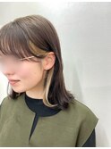 ベージュ と インナーカラー ! 外ハネボブ/ボブ/グレージュ
