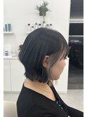AO hair シルバーインナー×切りっぱなしボブ