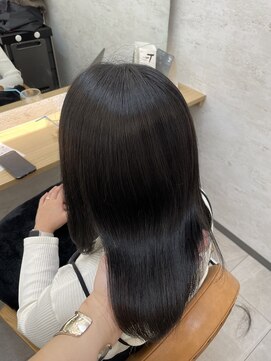 エクラートリアーラ 藤沢店(ECLART Reala) フェイク　ブラック