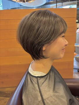 フーチー クーチー アマティー 豊中店(FUCHI KUCHI amati) @fuchi_kuchi.okada[梅田豊中/30代40代ショートヘア/ショート］