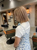 サニー 渋谷(SUNNY)&nbsp;バレイヤージュ、ハイライト、レイヤーロング、グレーベージュ