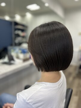 アトレ(attrait) ♪オススメ切りっぱなしボブ♪@attrait_total_beauty