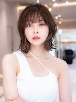 チョコグレージュ/20代30代大人かわいい/ミディアムレイヤー