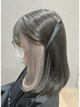 美容室 アクター イヤリングカラー