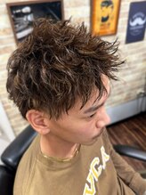 バーニーズ バーバークラブ(BARNEYS BARBER CLUB)