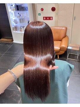 オプスヘアーフェリース(OPS HAIR feliz) セミロング／レイヤーカット／ボルドーカラー／天神/今泉/