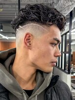 ニコ トウキョウ ロジック(nico TOKYO Logic) メンズ短髪スパイキーショートテーパーフェードスキンフェード