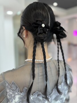 モナバイルーブル(MONA by Louvre) 【MONA名古屋駅/名駅】タイトツインアレンジ/ヘアセット