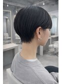 大人ショートボブ黒髪ショートカットマッシュショート前髪あり