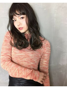 アン 溝の口(un) 重軽セミロングの高発色カラー♪