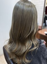 ヘアケアアンドヘアデザイン リベール(L:belle)&nbsp;ブリーチなし艶感ベージュ透明感カラー