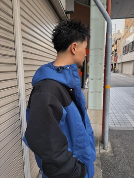 ハイセンス(HISENSE) メンズカットバーバーヘアテーパーフェードメンズショートGIA