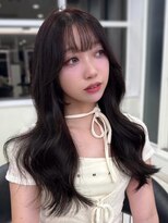 ヴィヴィッド オモテサンドウ(ViViD omotesando)&nbsp;ダークグレージュ シースルーバング 韓国ヘア 髪質改善 美髪