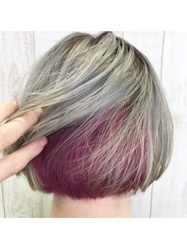 エスブランドワールドワイド(S BRAND world wide) 個性的♪インナーカラーボブ