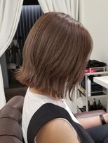 インビテーション(invitation) アッシュブラウンでナチュラル透明感!