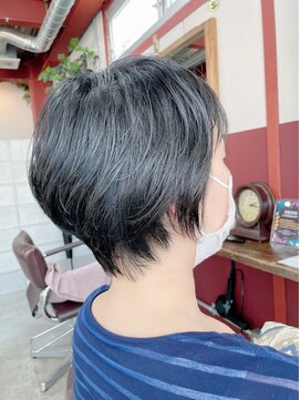 ルーファス 恵比寿 渋谷(Ruufus) 40代白髪ぼかしハイライトショート【Ruufus恵比寿渋谷】202202