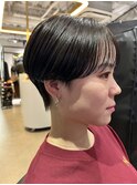 小顔効果◎前下がりボブ／オリーブグレージュ／ハンサムショート