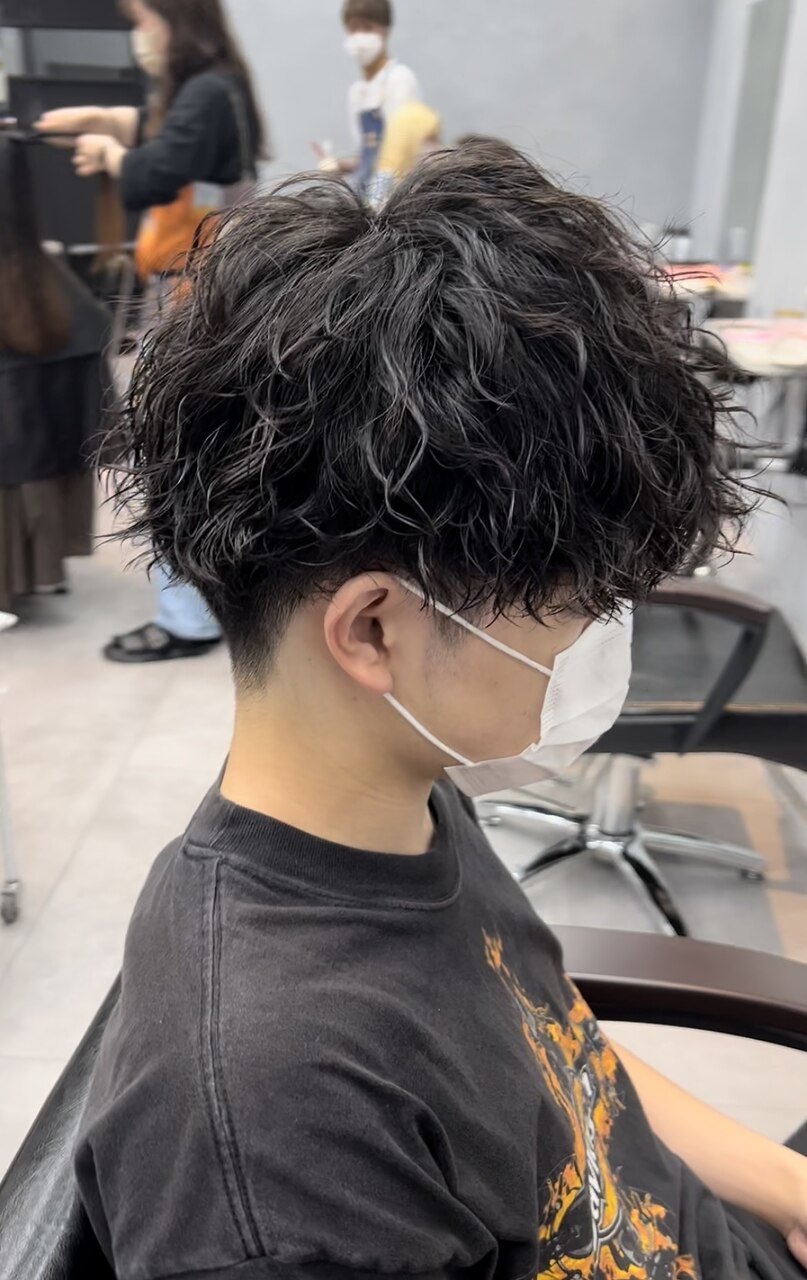 ツイストスパイラルパーマ束感ショート縦落ちマッシュパーマ