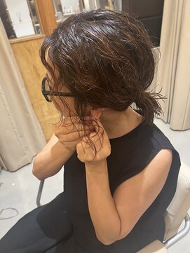 ティオ バイ スニップ(Tio by snip) こなれ感ミディアムパーマ