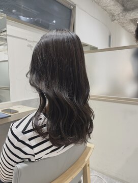 ラベスト キョウト(LOVEST) Bluege-赤味のない洗練されたカラー-