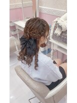 アリエス 池袋駅西口店(Aries)&nbsp;お花3連ハーフアップ