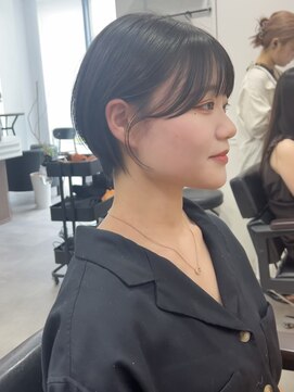 ビュー フクオカ(VIEW FUKUOKA) 大人似合わせレイヤーカット30代40代50代ショート×アースカラー