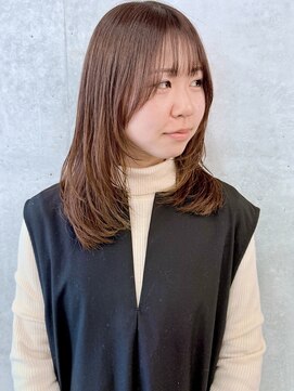 モリオ(morio) 顔周りたっぷりレイヤーで魅せる韓国風ミディアムヘア