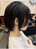 ショートボブ