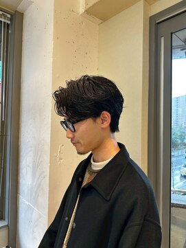 フローレン(FLOREN) ミディアムパーマ