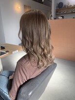 リブ(LIV)&nbsp;サンドベージュ/グラデーションカラー/ブリーチカラー