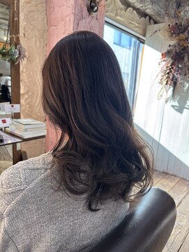 ロッソバイアルター 鎌取(ROSSO by aL-ter) クラゲヘアー/小顔/ココアベージュ/オリーブグレー/鎌取