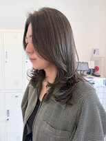 シアン(cyan)&nbsp;大人女性　夏の透明感のあるシアーカラー