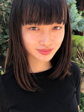 大人黒髪 ミディアムストレート L サン 白金台 Sun のヘアカタログ ホットペッパービューティー