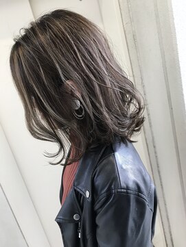 ヘアーデザイン シュシュ(hair design Chou Chou by Yone) 外国人風ハイライト&ダークモカ♪