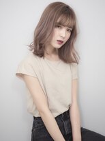 ジゼル(gisele) うっすらピンクベージュ