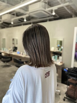 アヴァンス 京橋店(AVANCE) エアタッチ×ダブルカラー.京橋