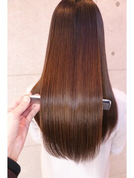 ワンヘアーアシスト(ONE HAIR assist) 【ONE HAIR】高浸透ウルティア5stepトリートメント☆