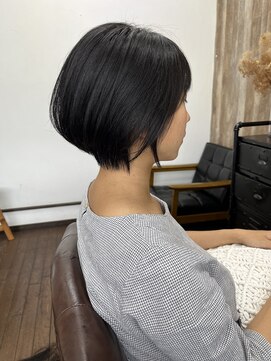 モッカ(MOCCA) 黒髪ショートスタイル