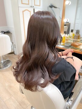 ネオリーブ チロル 横浜西口店(Neolive CiroL.) 艶感 韓国風レイヤー チョコレートブラウンカラー