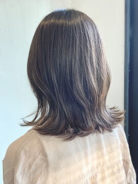 ムニ(MUNI) ラテグレージュ！