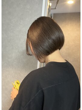 レポゼ 日本橋室町(Repose) 大人ガーリー/グレージュ　首長ボブ